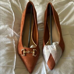 Brown women's square heels